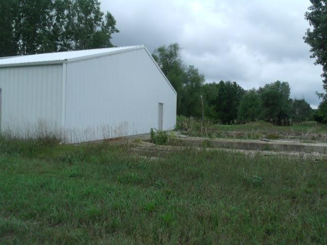 9201 East Kyle Road Pierceton, IN 46562 - Photo 15 of 23 Gallery Image 15