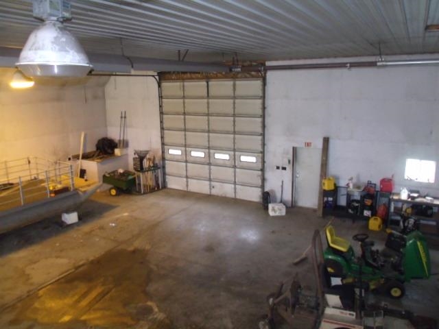 9201 East Kyle Road Pierceton, IN 46562 - Photo 10 of 23 Gallery Image 10