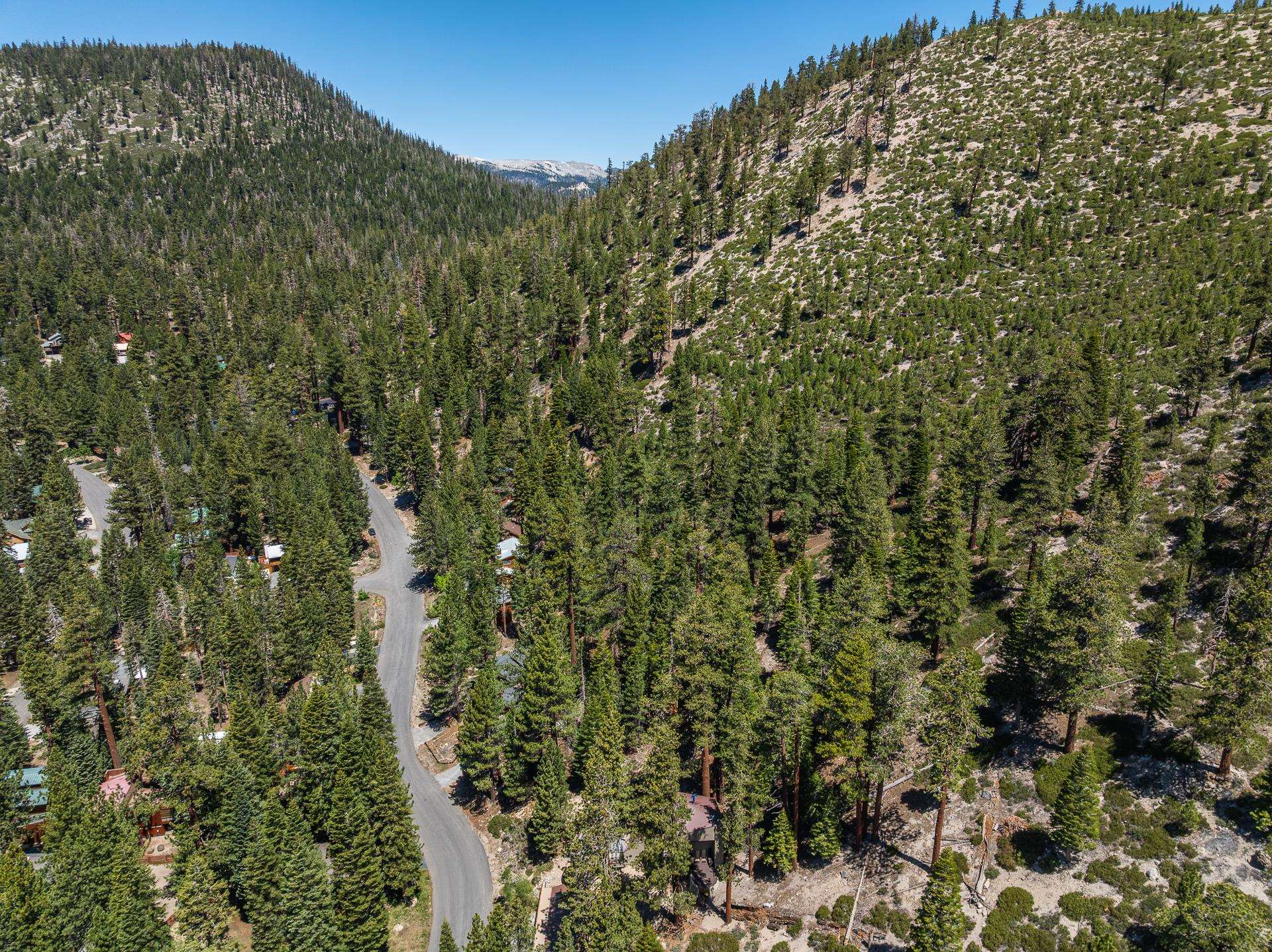 198 Grindelwald Road Mammoth Lakes, CA 93546 - Photo 12 of 17