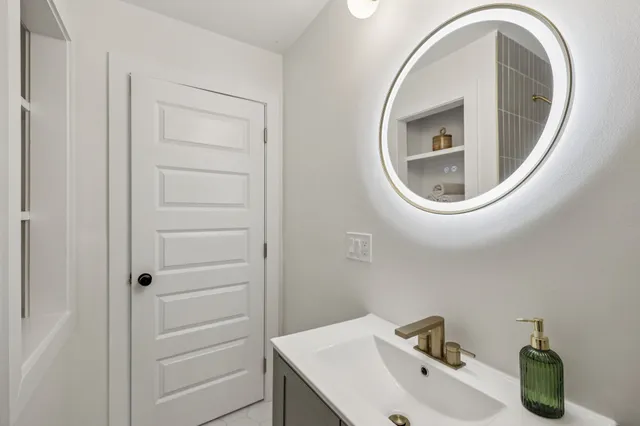 $599,000 | 307 Gaywood Drive, Nashville, TN 37211