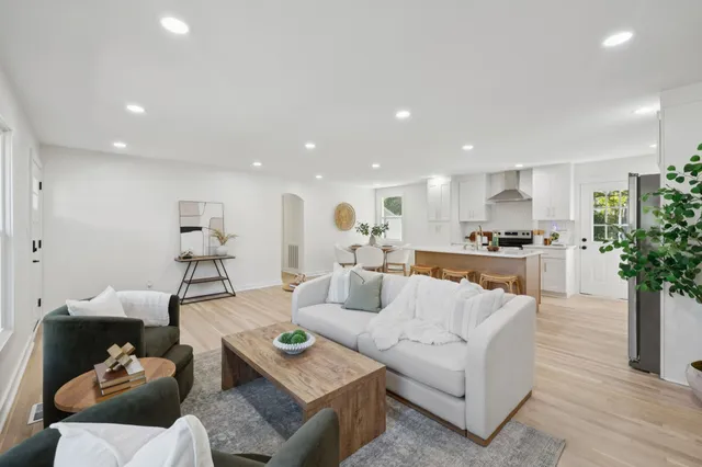 $599,000 | 307 Gaywood Drive, Nashville, TN 37211