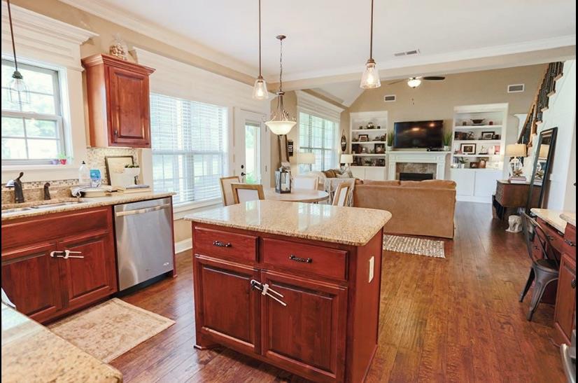 1235 Rimrock Road Smyrna, TN 37167 - Photo 10 of 28 Interact with your family and friends while preparing a delicious meal