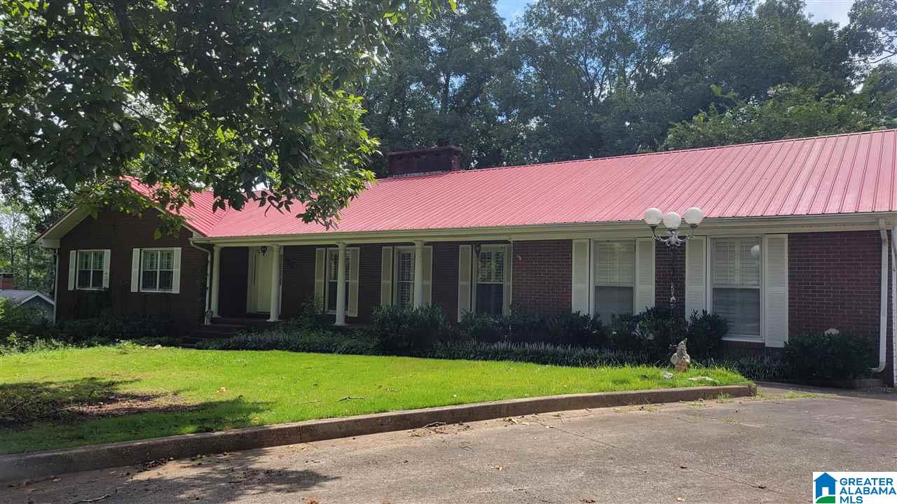 517 Hillyer High Road Anniston, AL 36207 - Photo 2 of 12