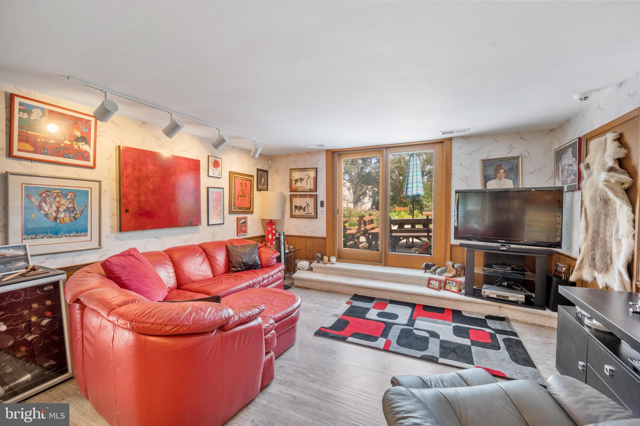 469 Moreland Road Huntingdon Valley, PA 19006 - Photo 29 of 55