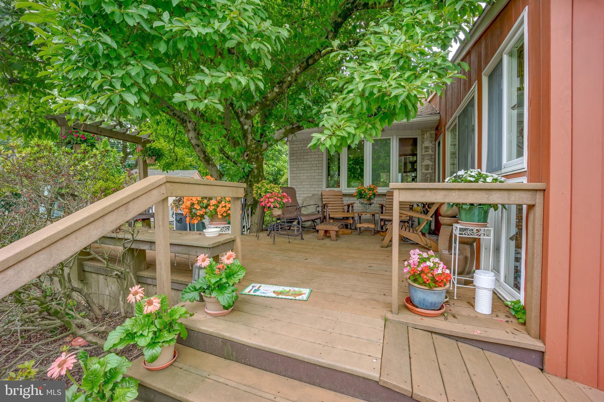 469 Moreland Road Huntingdon Valley, PA 19006 - Photo 37 of 55