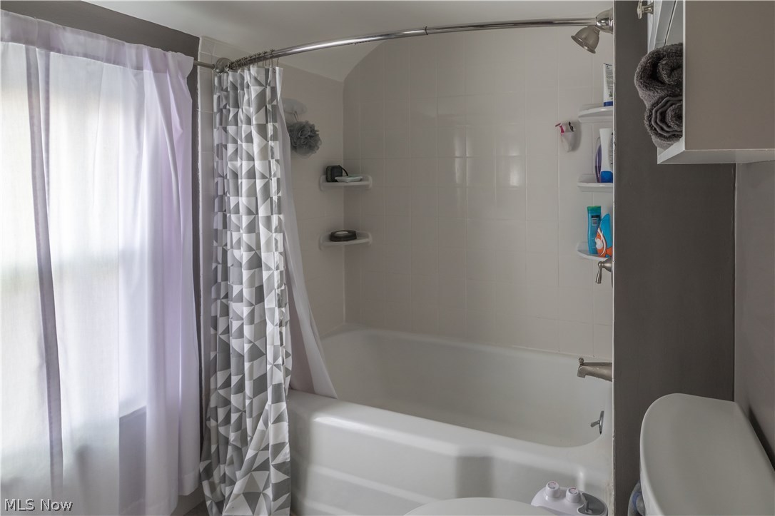 3475 Doris Road Cleveland, OH 44111 - Photo 22 of 26 Gallery Image 22