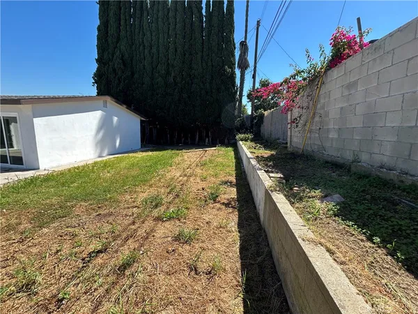 a view of a outdoor space