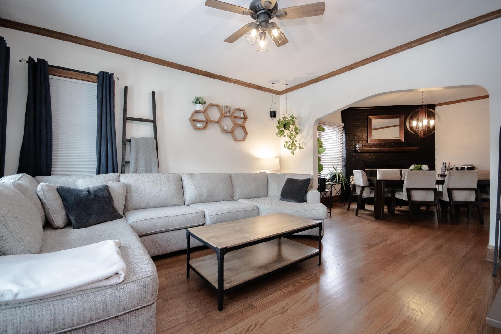 2614 Euclid Avenue Berwyn, IL 60402 - Photo 4 of 30 a living room with furniture and wooden floor