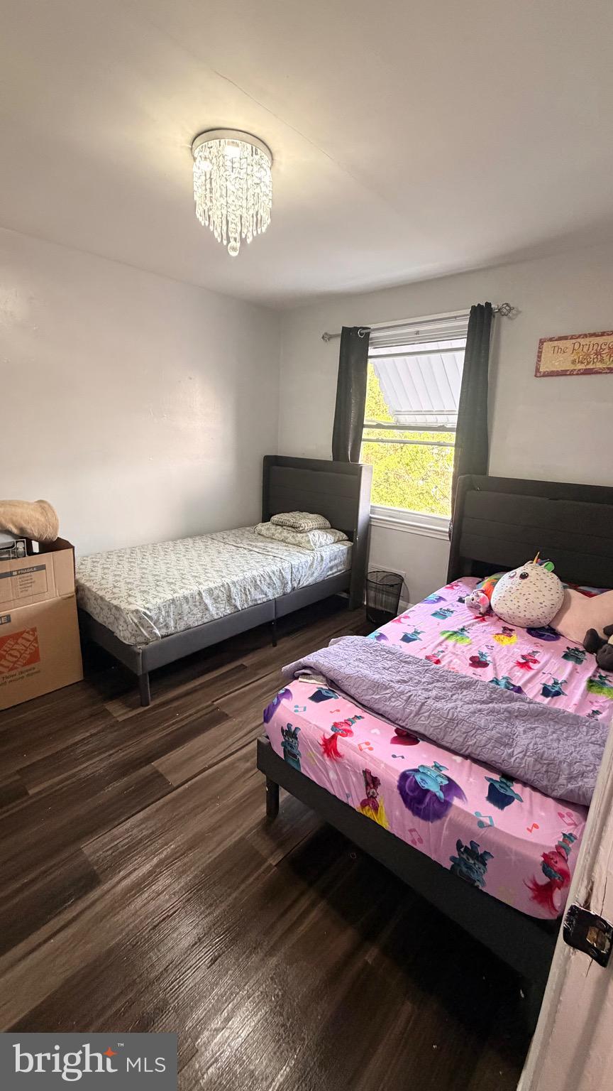 702 South Woodington Road Baltimore, MD 21229 - Photo 18 of 31