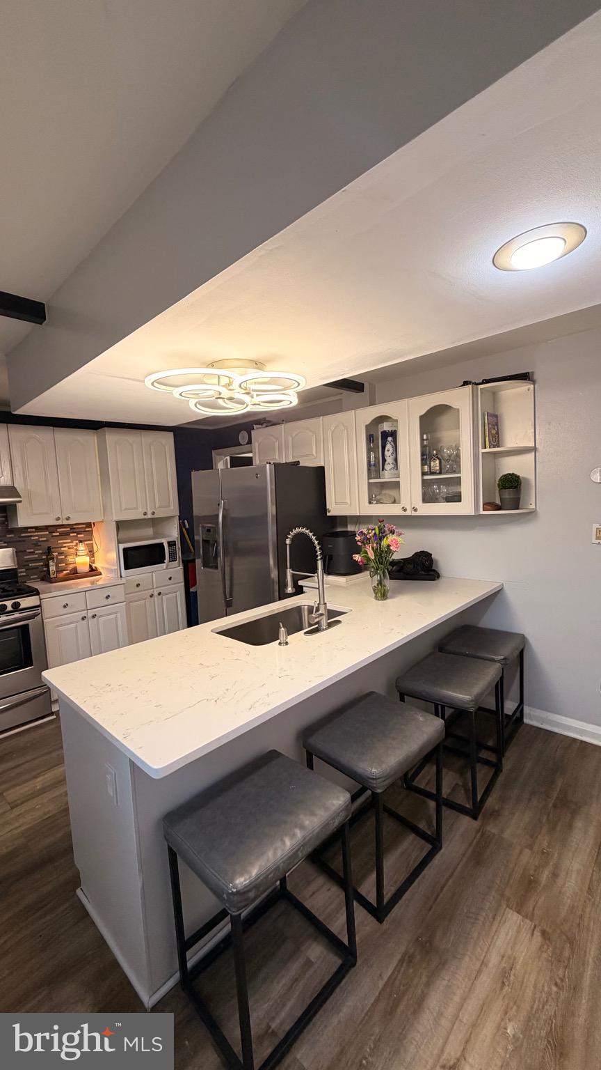 702 South Woodington Road Baltimore, MD 21229 - Photo 10 of 31