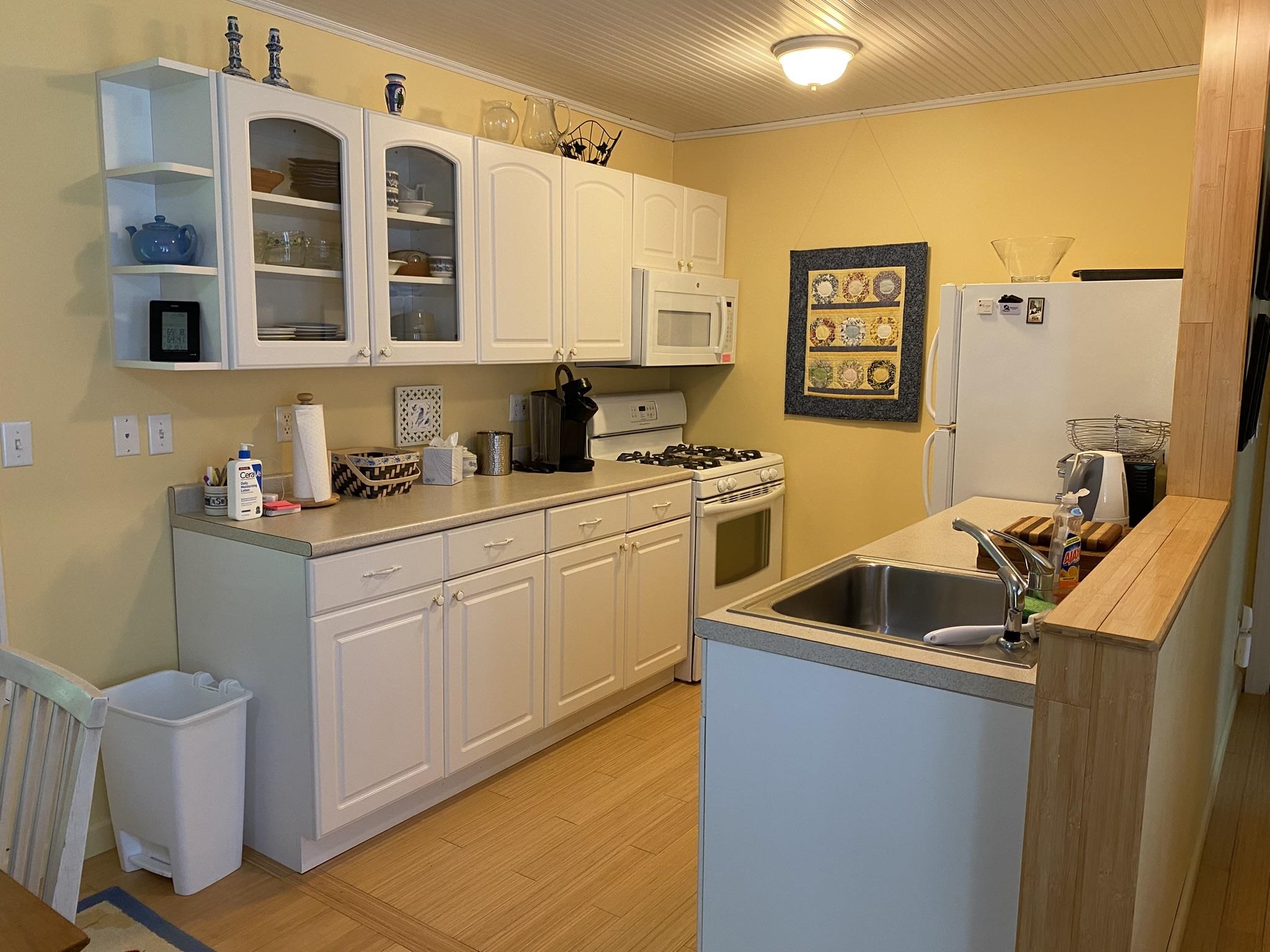 156 Mountain View Road Wilmington, VT 05363 - Photo 14 of 39