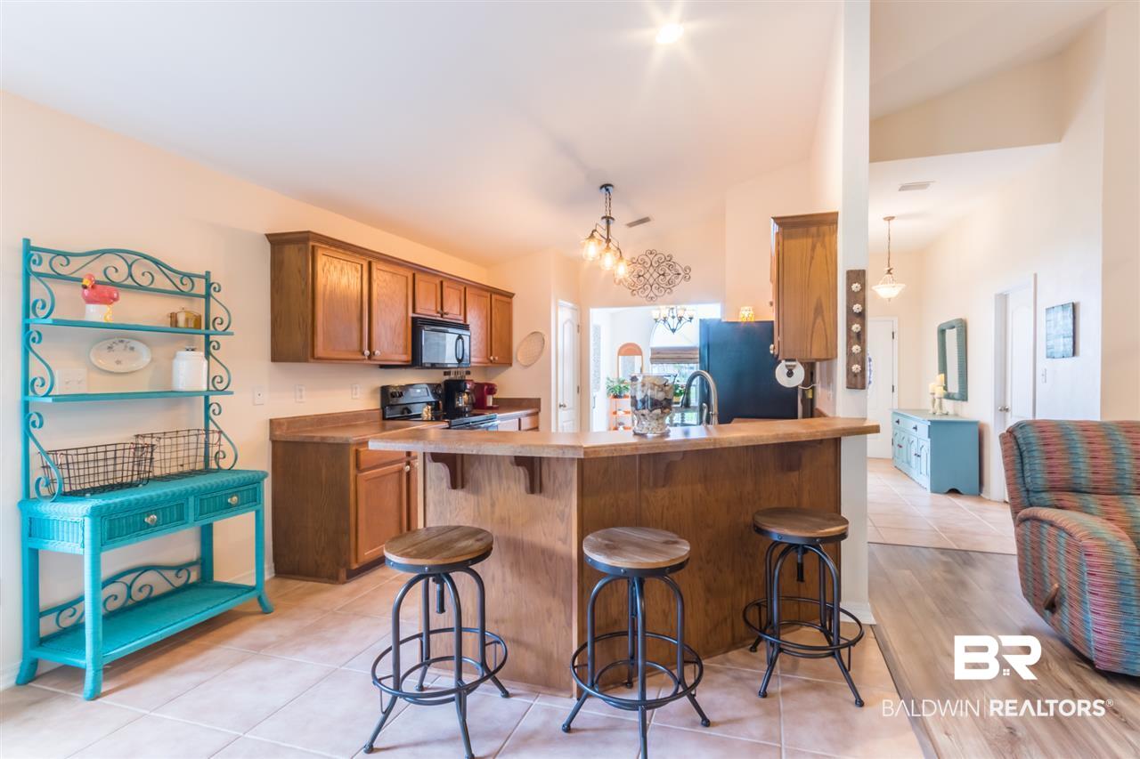 8905 Sage Drive Foley, AL 36535 - Photo 10 of 22 Kitchen