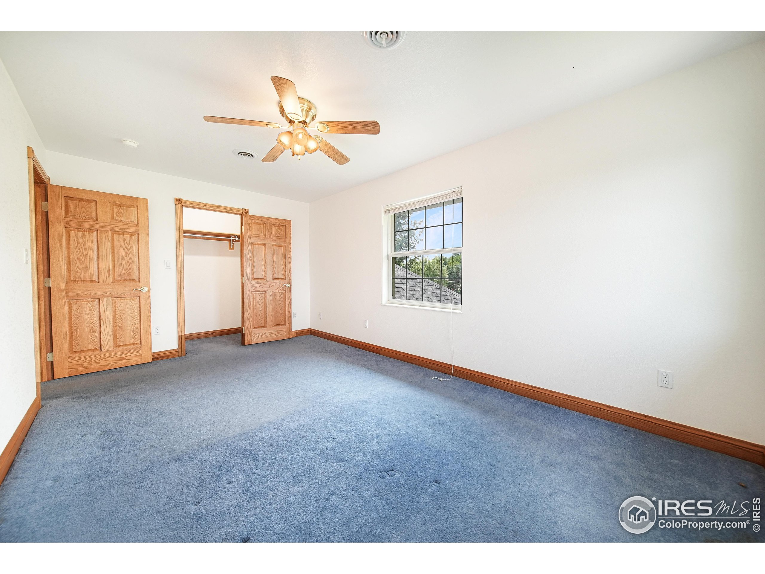 17606 County Rd Q.8 Fort Morgan, CO 80701 - Photo 31 of 37 a view of an empty room with a window