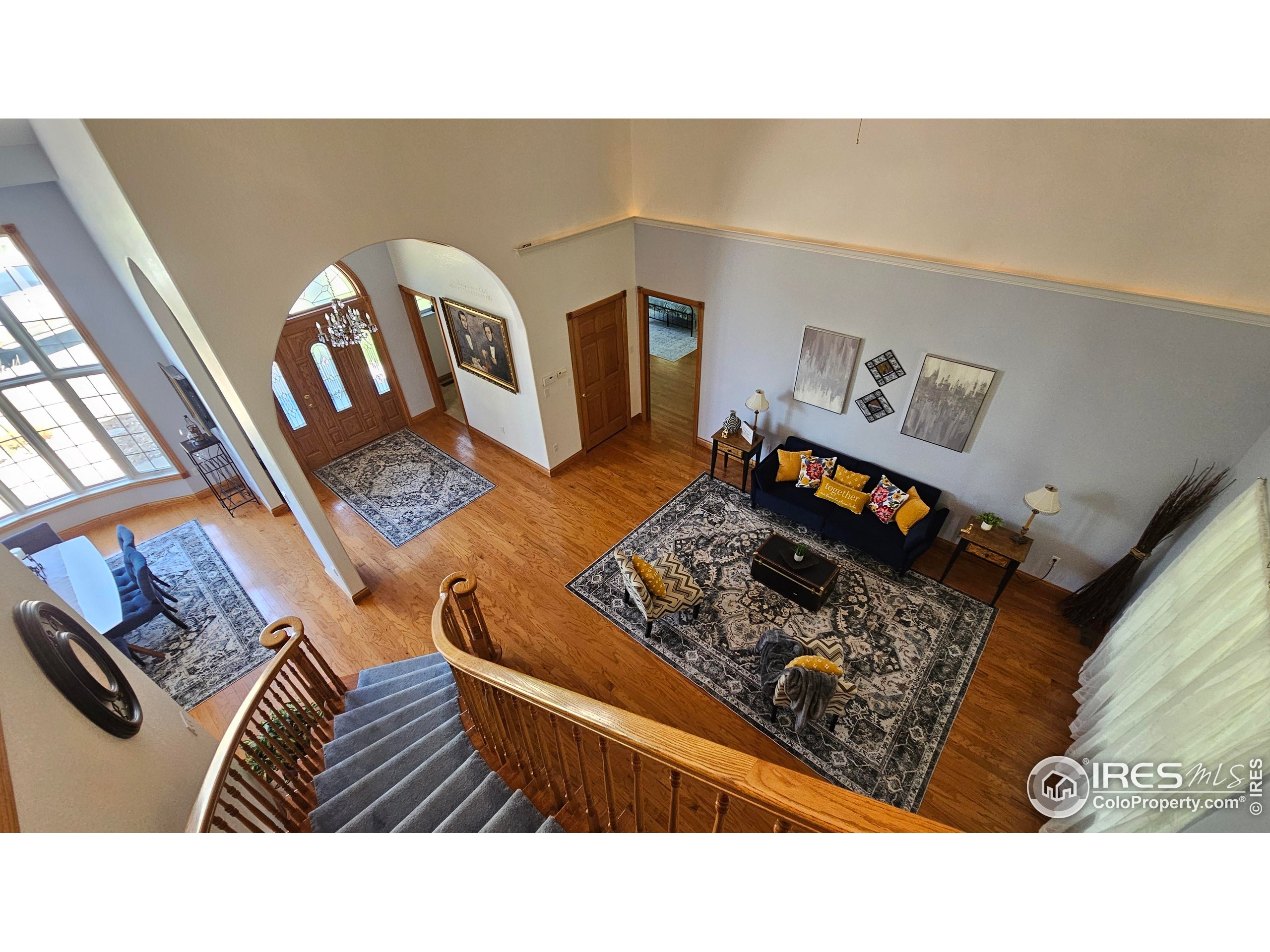 17606 County Rd Q.8 Fort Morgan, CO 80701 - Photo 36 of 37 a living room with furniture and a baby crib