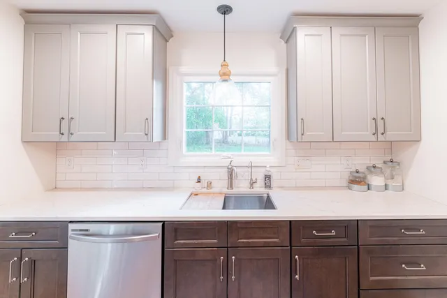 $479,000 | 540 Crystal Lane, Elm Grove, WI 53122