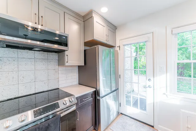 $479,000 | 540 Crystal Lane, Elm Grove, WI 53122