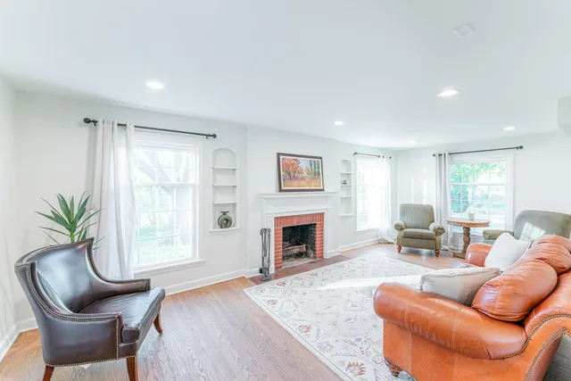 $479,000 | 540 Crystal Lane, Elm Grove, WI 53122