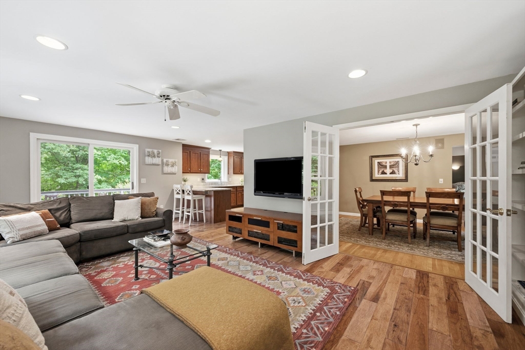 82 Spofford Road Boxford, MA 01921 - Photo 10 of 42