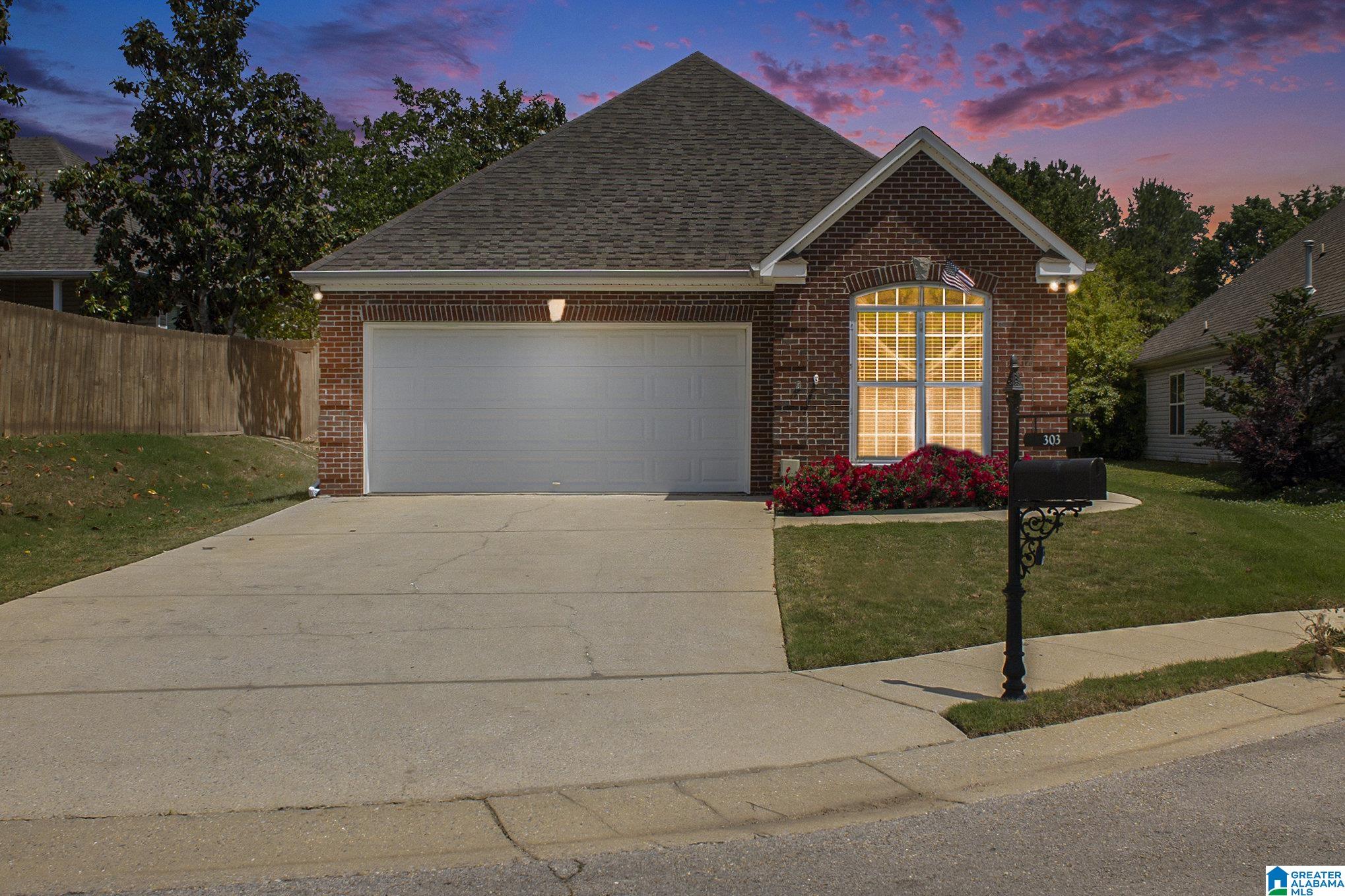 303 High Ridge Court Pelham, AL 35124 - Photo 1 of 19