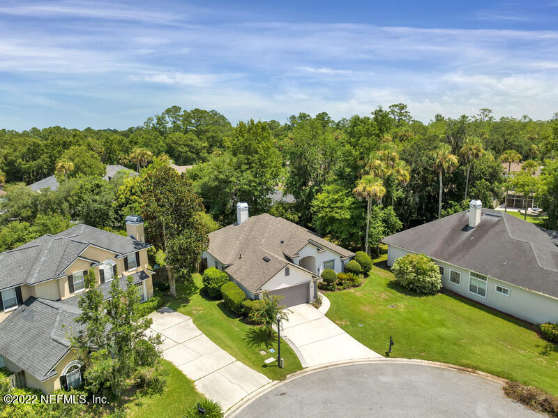 492 Big Tree Road Ponte Vedra Beach, FL 32082 - Photo 30 of 32 an aerial view of a house