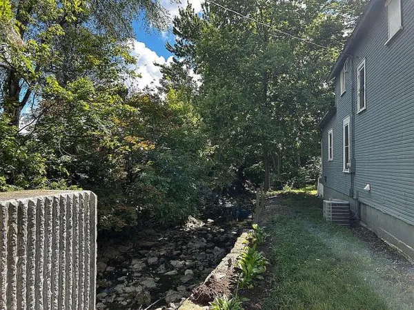 $199,999 | 29 South Washington Street, Delaware, OH 43015