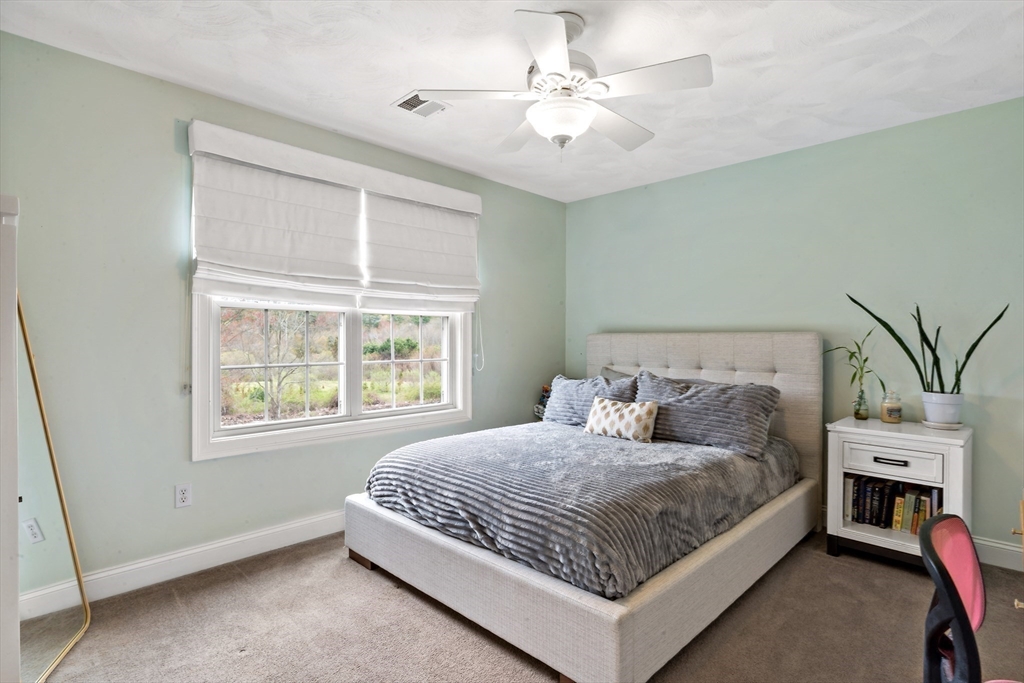 9 Round Farm Road Rehoboth, MA 02769 - Photo 30 of 41