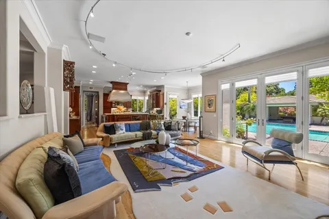 $10,949,888 | 20040 Spaich Court, Saratoga, CA 95070