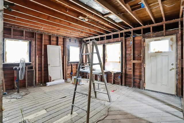 $170,000 | 762 East 42nd Street, Indianapolis, IN 46205