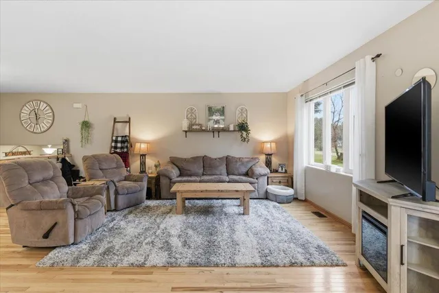 $349,900 | 2157 Oak Ridge Road Southwest, Bemidji, MN 56601