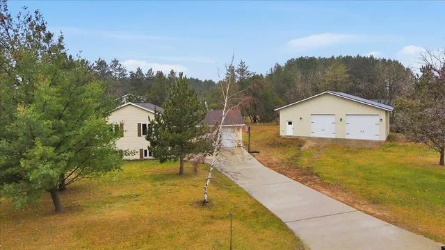 $349,900 | 2157 Oak Ridge Road Southwest, Bemidji, MN 56601
