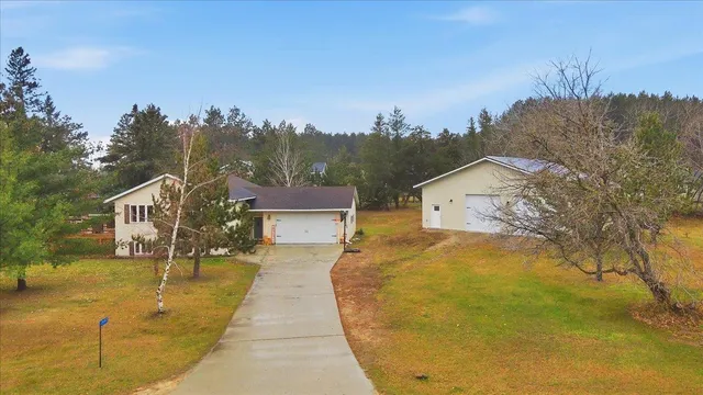 $349,900 | 2157 Oak Ridge Road Southwest, Bemidji, MN 56601