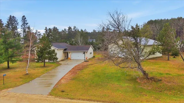 $349,900 | 2157 Oak Ridge Road Southwest, Bemidji, MN 56601