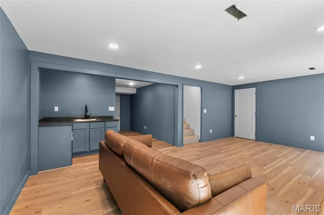 $360,000 | 495 South Lake Drive, Cape Girardeau, MO 63701