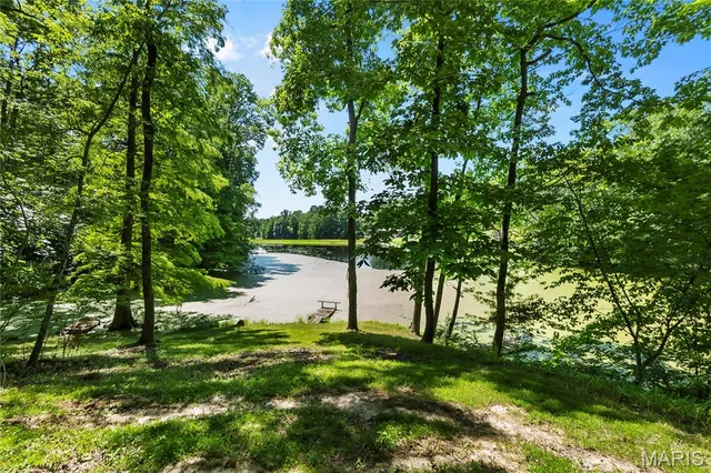 $360,000 | 495 South Lake Drive, Cape Girardeau, MO 63701