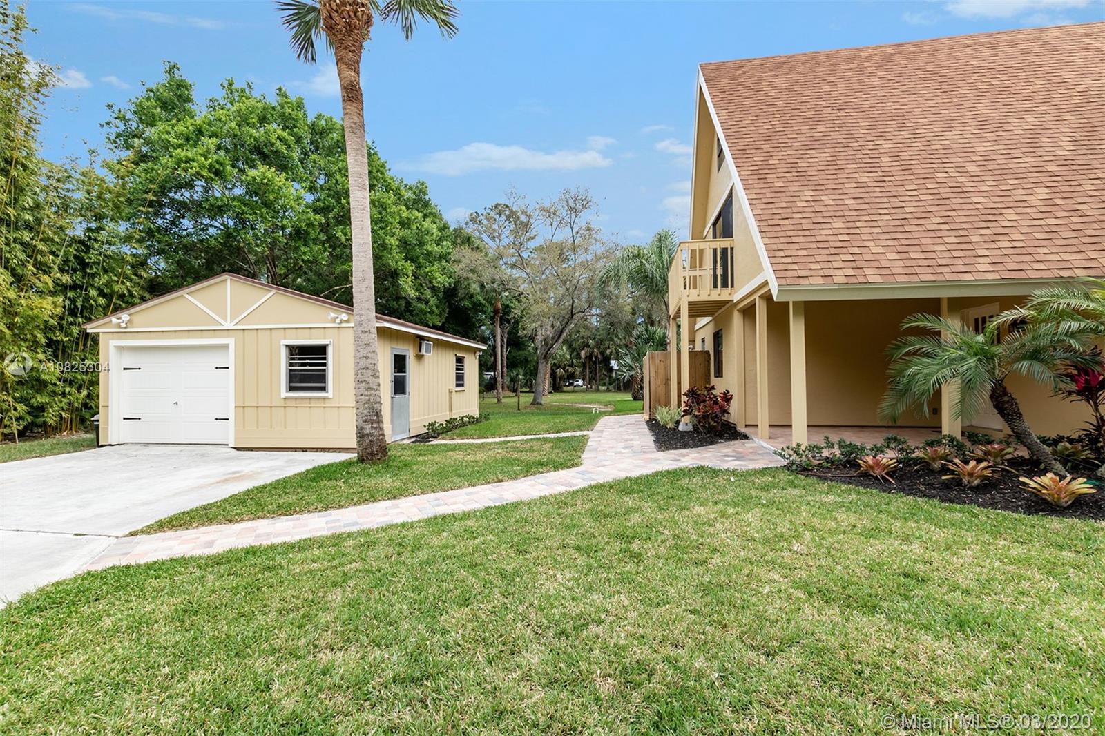 16886 97th Way North Jupiter, FL 33478 - Photo 2 of 37
