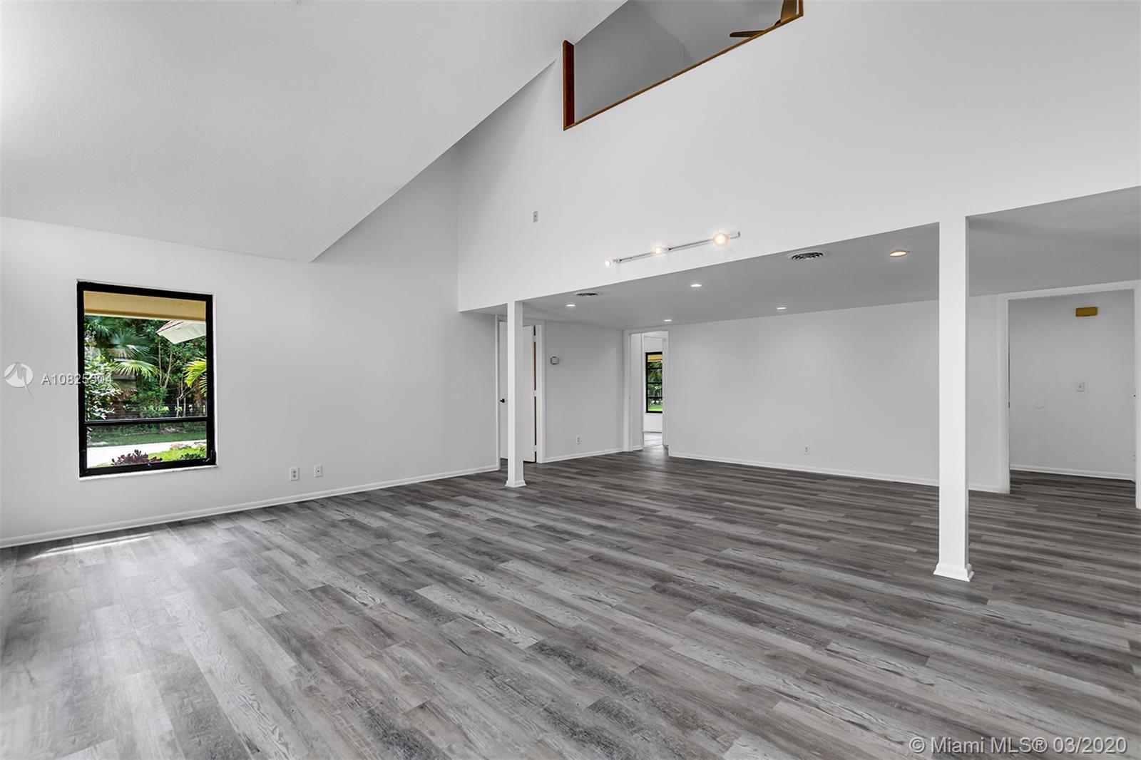 16886 97th Way North Jupiter, FL 33478 - Photo 13 of 37