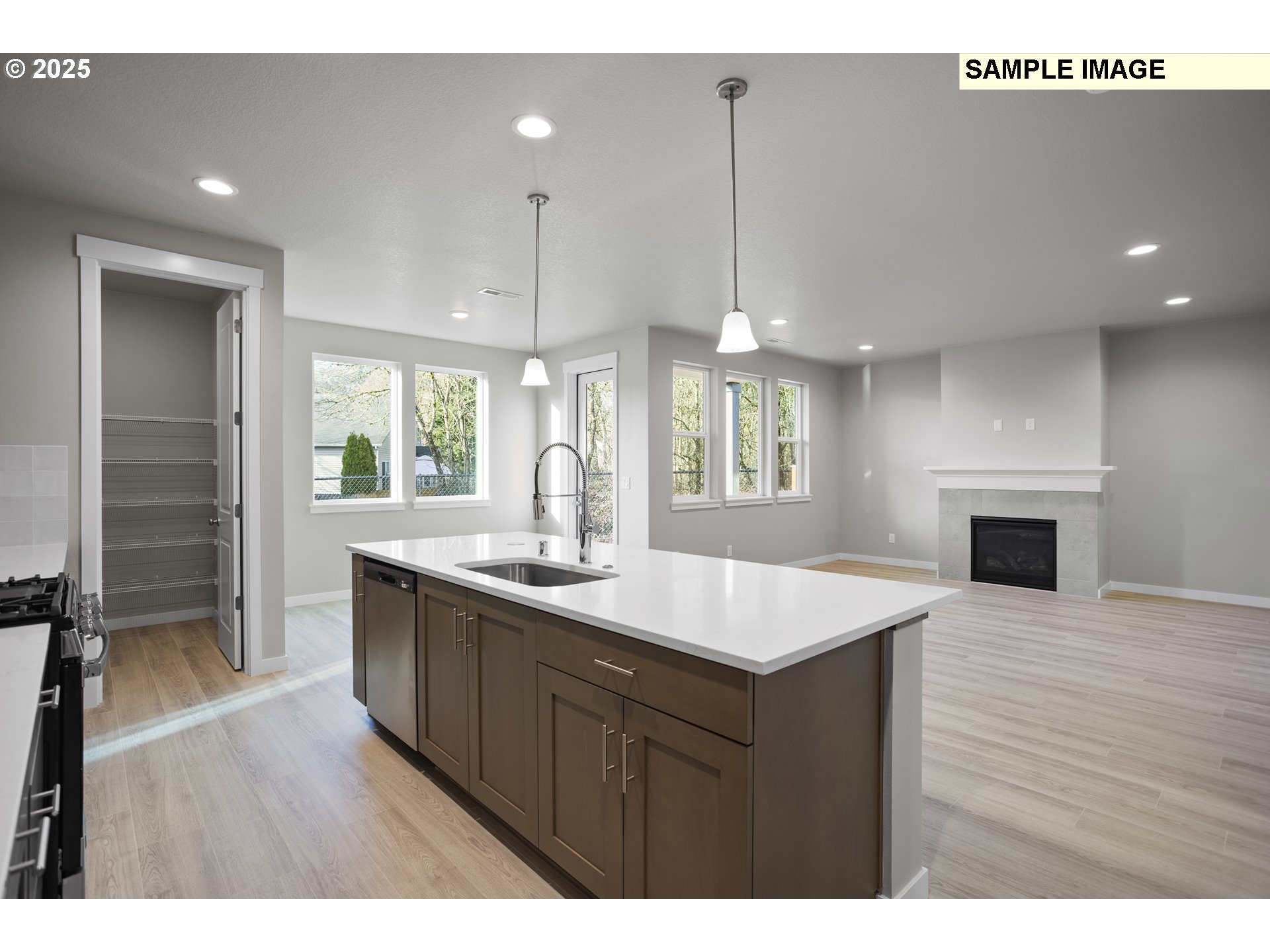 216 South 93rd Place, Unit 109 Ridgefield, WA 98642 - Photo 11 of 34