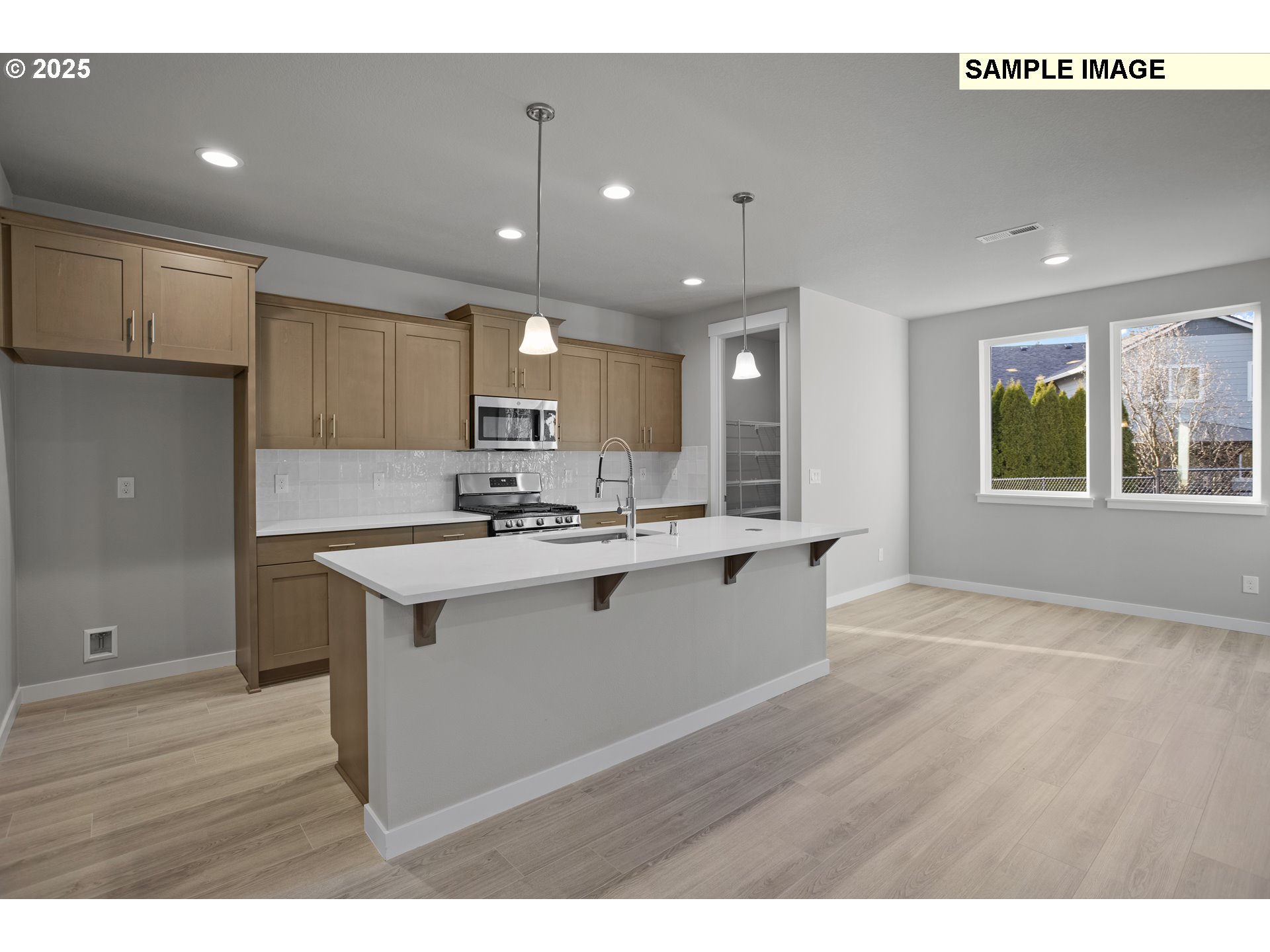 216 South 93rd Place, Unit 109 Ridgefield, WA 98642 - Photo 10 of 34