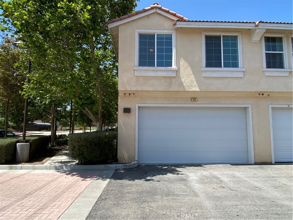 15447 Pomona Rincon Road, Unit 952 Chino Hills, CA 91709 - Photo 2 of 23