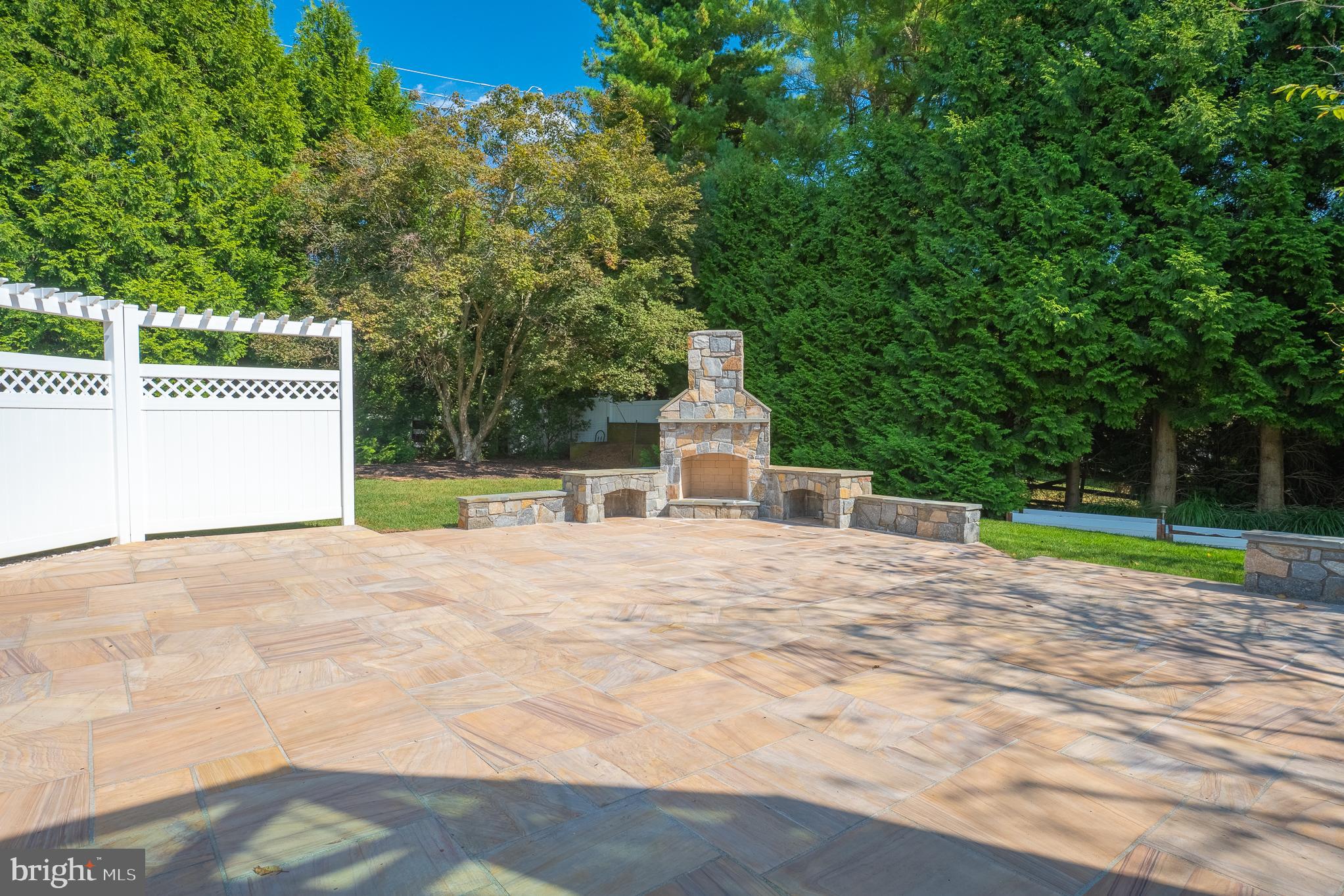 13000 Brandon Way Road Gaithersburg, MD 20878 - Photo 103 of 117 Expansive Sandstone patio with fireplace