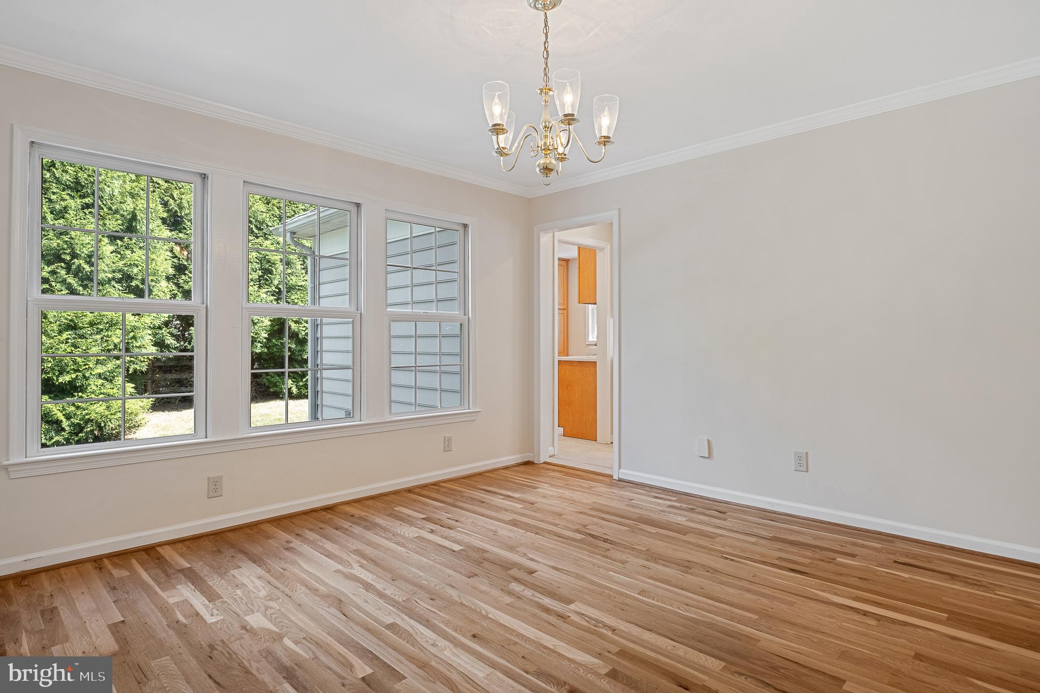 13000 Brandon Way Road Gaithersburg, MD 20878 - Photo 16 of 117 Dining room