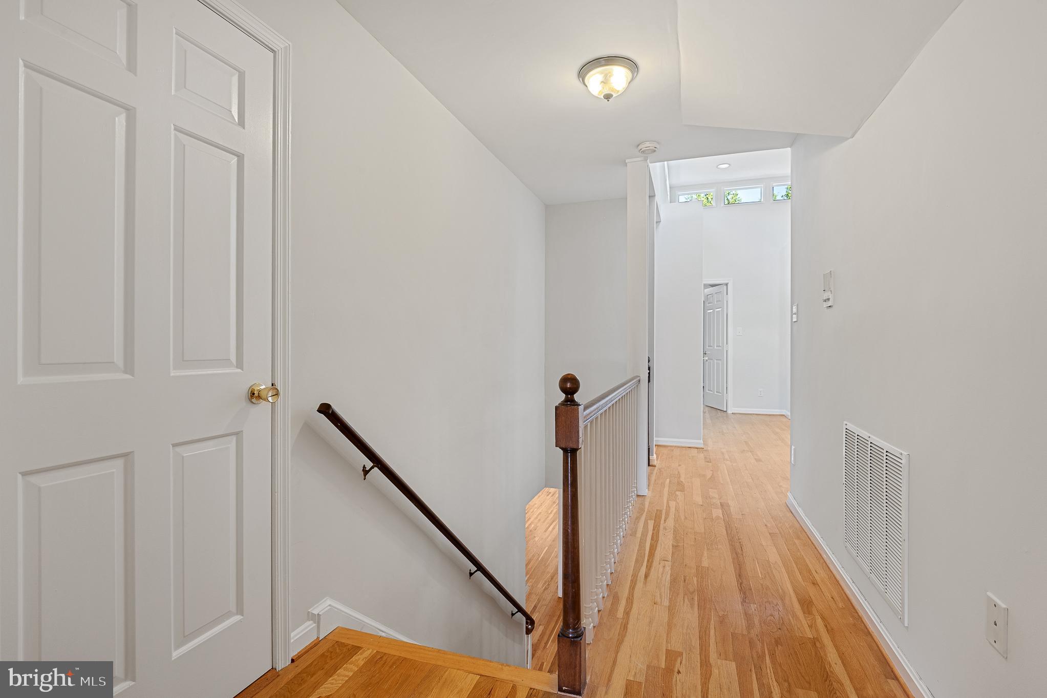 13000 Brandon Way Road Gaithersburg, MD 20878 - Photo 57 of 117 Upstairs hall