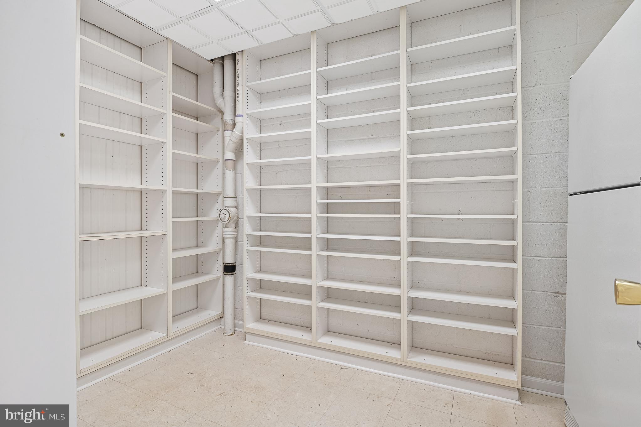 13000 Brandon Way Road Gaithersburg, MD 20878 - Photo 82 of 117 Workshop with built-ins