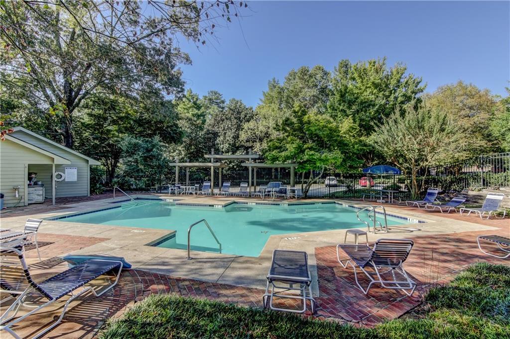 2901 Lenox Road Northeast, Unit 502 Atlanta, GA 30324 - Photo 18 of 20