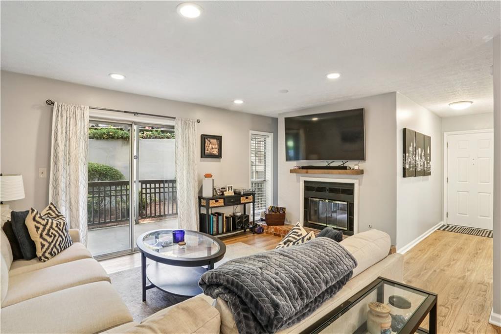 2901 Lenox Road Northeast, Unit 502 Atlanta, GA 30324 - Photo 4 of 20