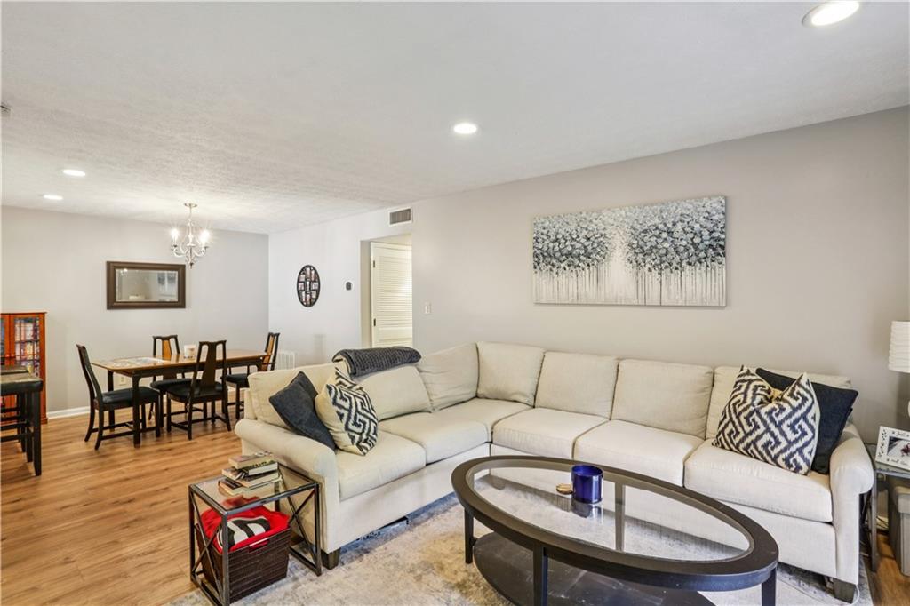 2901 Lenox Road Northeast, Unit 502 Atlanta, GA 30324 - Photo 9 of 20