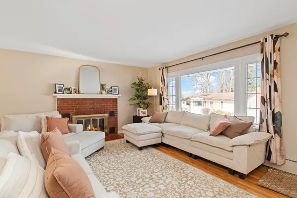 $370,000 | 6 Donnelly Court, St. Albans, VT 05478