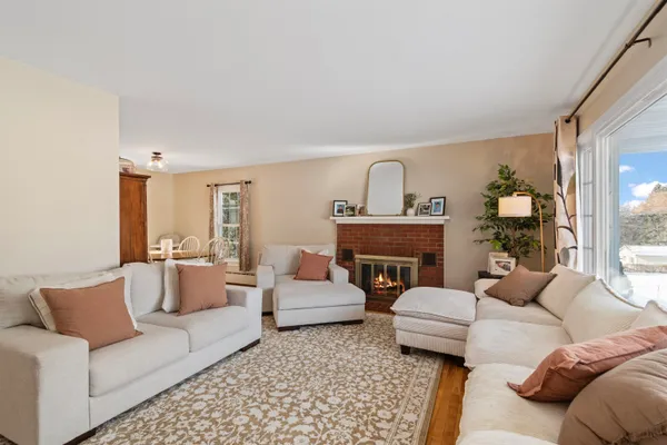 $370,000 | 6 Donnelly Court, St. Albans, VT 05478