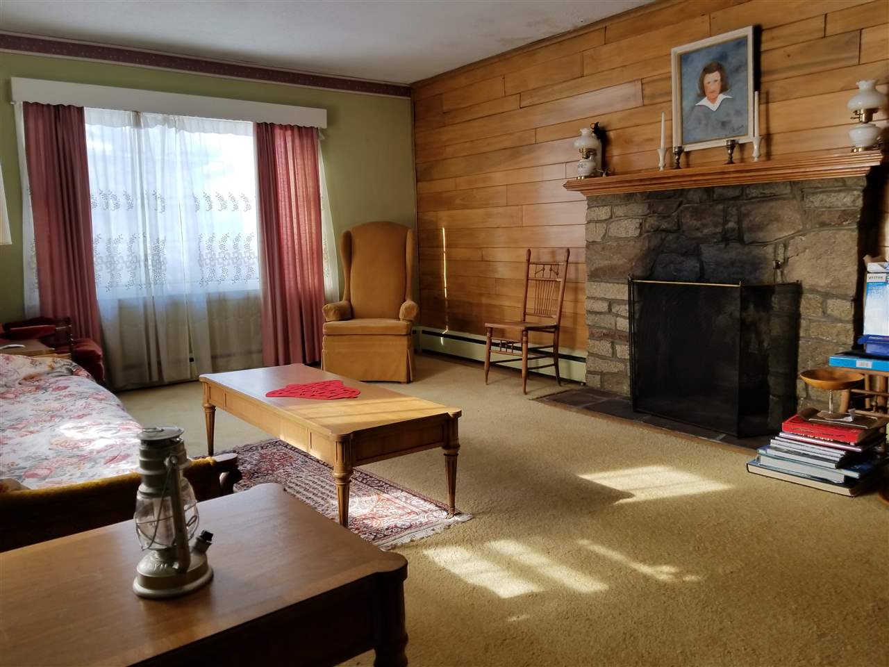 1233 Smyth Road Hooksett, NH 03106 - Photo 6 of 18