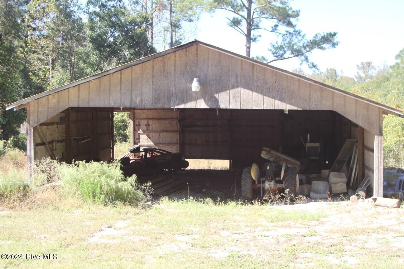 51 Members Cir Road Elizabethtown, NC 28337 - Photo 33 of 33 IMG_7340